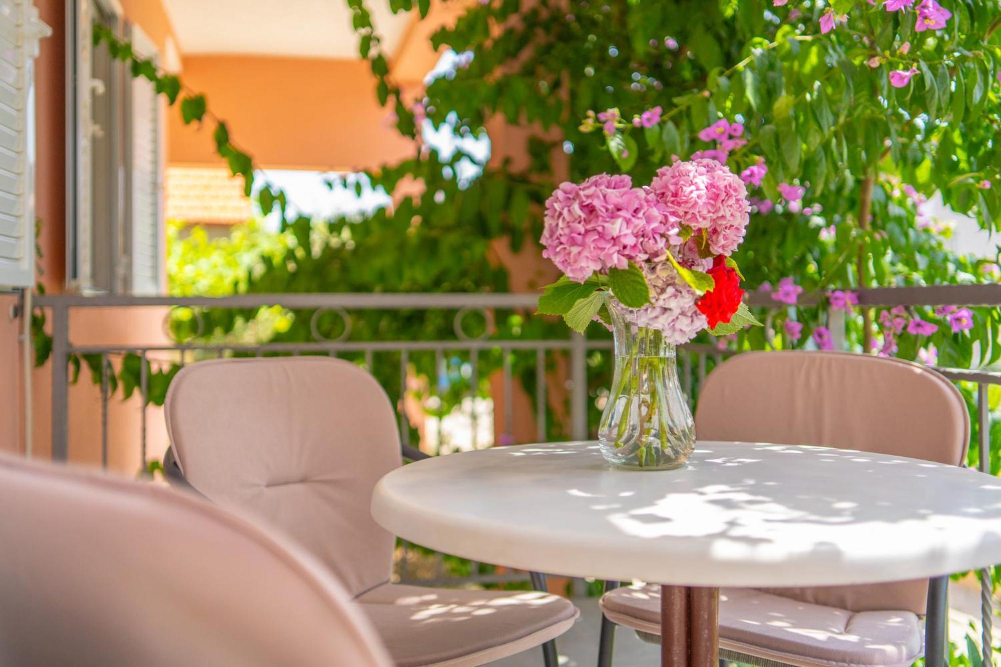 House Of Mile Hotel Zadar Exterior photo