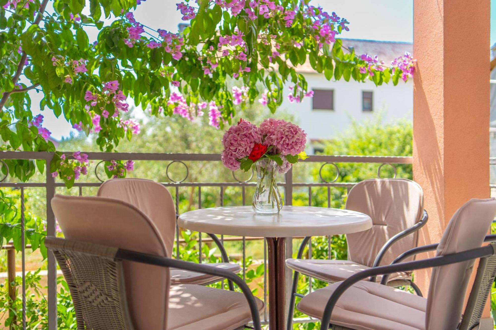 House Of Mile Hotel Zadar Exterior photo